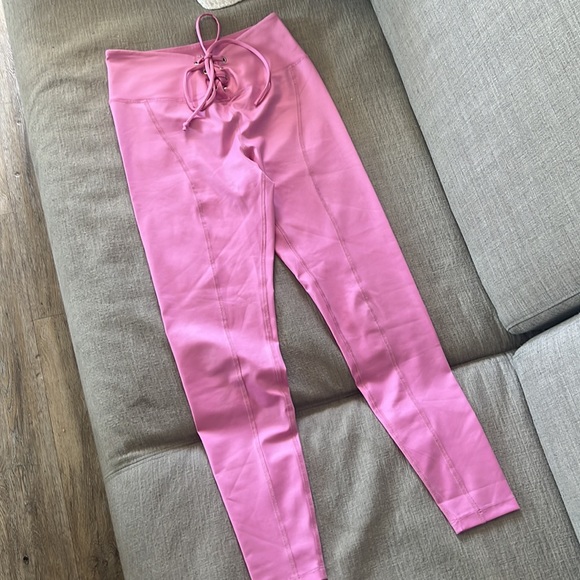 SOLD Year of Ours Pink Football Legging Size Small SOLD - Picture 2 of 5